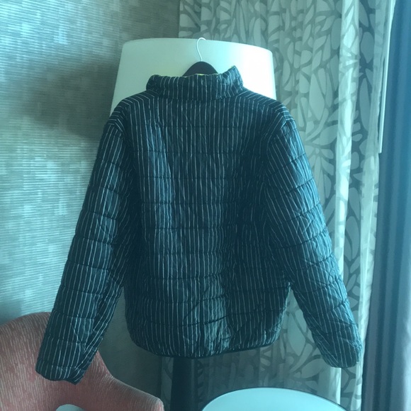 Disney Parks Nightmare Before Christmas Reversible Puffy Jacket New With Tags L - Picture 2 of 8